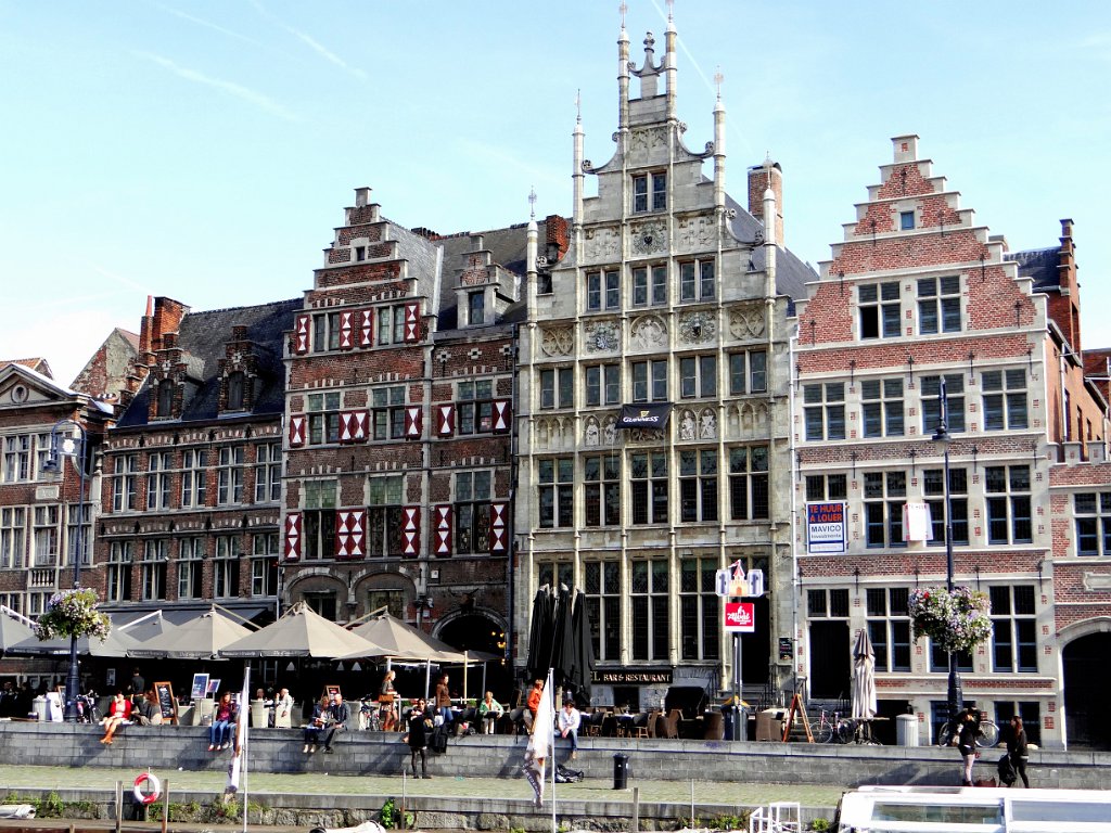 18 Gent - il Graslei.JPG